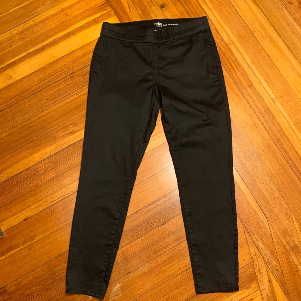 New York & Company Soho High-Waist Pull-On Legging